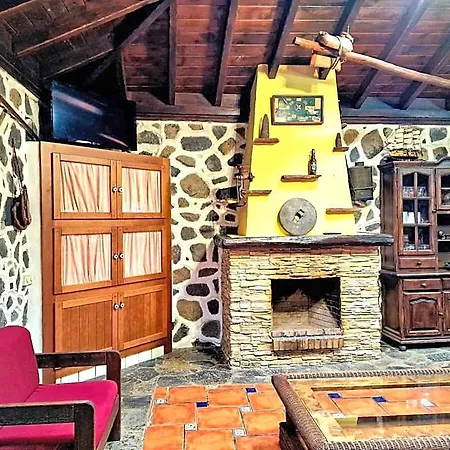 Loros Icod De Vinos By Hrtenerifenet فندق Tenerife Island